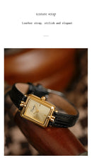 Relógio Feminino Elegante Quadrado Luxo Retrô com Pulseira em Couro e Movimento Quartzo V159